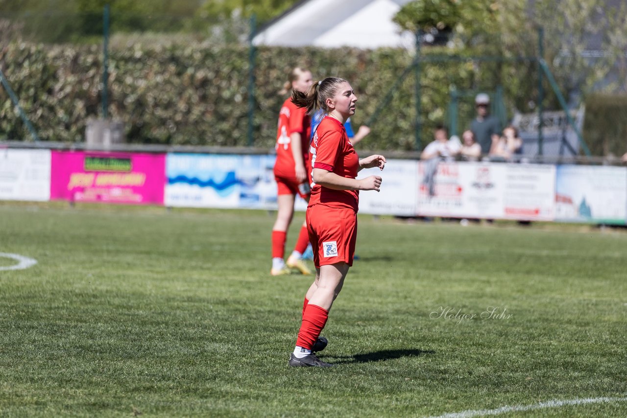 Bild 261 - F TSV Zarpen - Holstein Kiel II : Ergebnis: 2:6